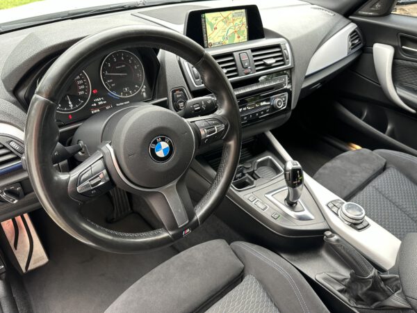 BMW-1-Serie-118I-M-Sport-stuur