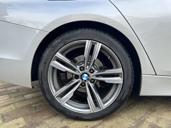 BMW 318i - Executive Steptronic - 2017 - 176.820Km - Afbeelding 23