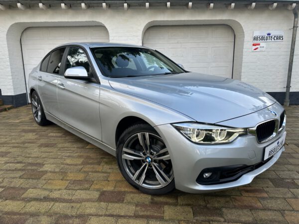 BMW 318i - Executive Steptronic - 2017