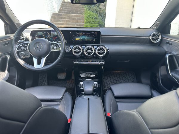 Mercedes-Benz A-Klasse - A 200 Launch Edition 163Pk - Afbeelding 2