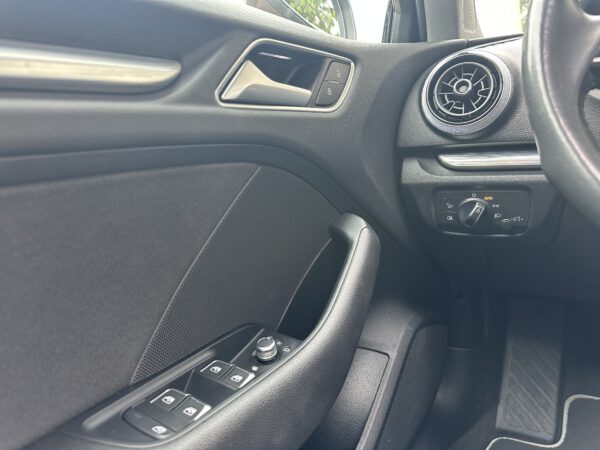 Audi A3 sportback - 1.0 TFSI Sport Pro line - Afbeelding 18