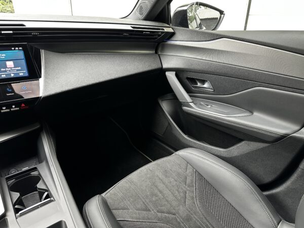 Peugeot 408 GT - 1.6 Plug-in-Hybrid 225pk - Afbeelding 16