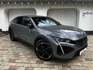 Peugeot 408 GT – 1.6 Plug-in-Hybrid 225pk