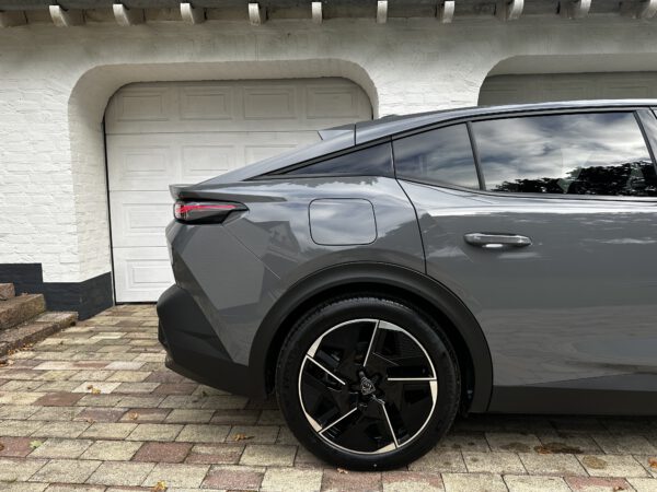 Peugeot 408 GT - 1.6 Plug-in-Hybrid 225pk - Afbeelding 4